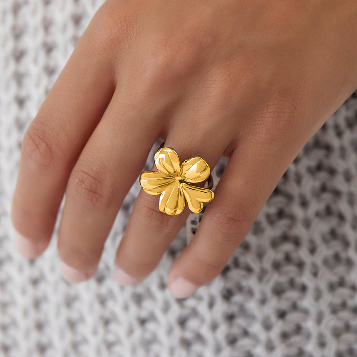 Ring Clever Love