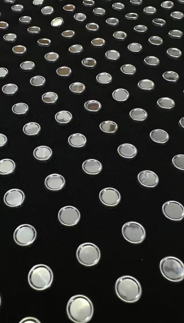 The Viral Studs Body Black